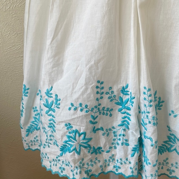 Robbie Bee gorgeous tulle halter embroidered dress - Picture 3 of 13